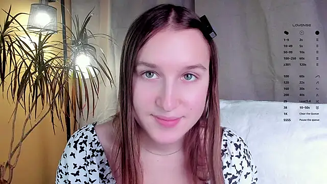 NanaMertins online show from November 2025 01:38:01 AM