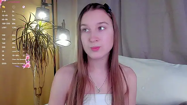 NanaMertins online show from November 2025 01:07:02 AM