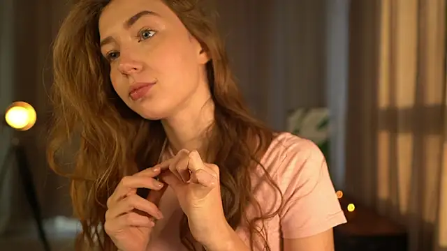 Snapshot of DeeannaBoera chatting on October 2025 04:16:02 AM DeeannaBoera online show from October 2025 04:16:02 AM