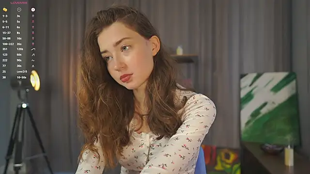 Snapshot of DeeannaBoera chatting on November 2025 04:34:01 AM DeeannaBoera online show from November 2025 04:34:01 AM