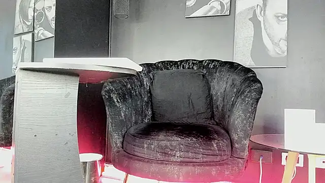 jett savage online show from November 2025 02:57:02 PM