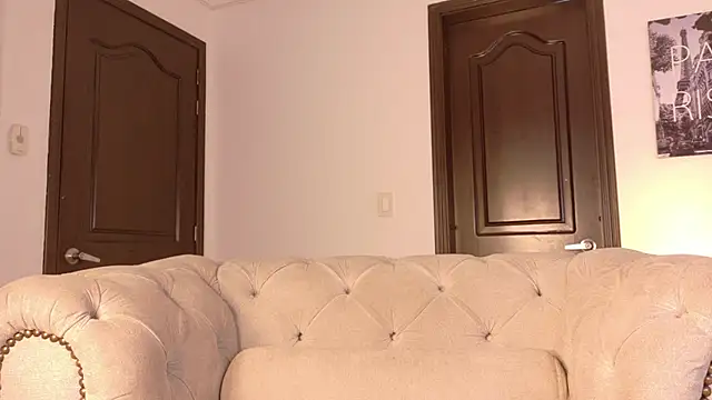 Snapshot of JothaFit chatting on November 2025 01:46:01 PM JothaFit online show from November 2025 01:46:01 PM