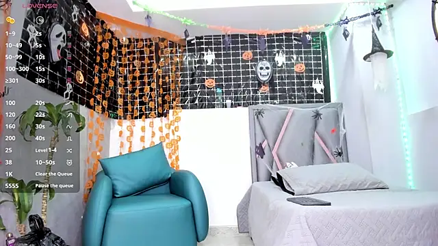 Snapshot of aurora_tziu chatting on October 2025 03:51:02 AM aurora tziu online show from October 2025 03:51:02 AM