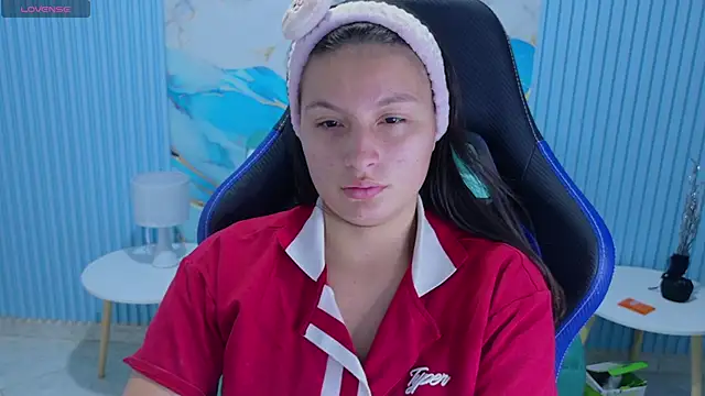 Cami Boobss online show from December 2025 12:20:01 PM