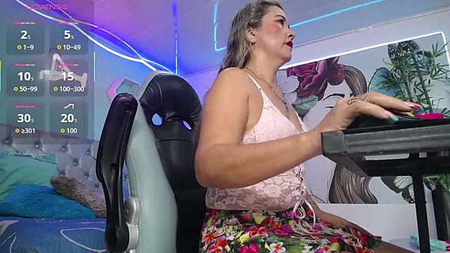 Snapshot of noelia_milf19 chatting on January 2026 04:00:02 PM noelia milf19 online show from January 2026 04:00:02 PM