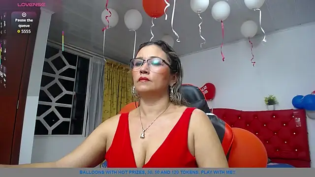 Snapshot of noelia_milf19 chatting on February 2026 01:45:01 AM noelia milf19 online show from February 2026 01:45:01 AM