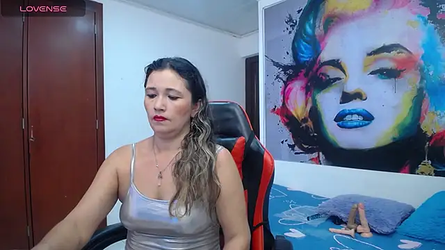 noelia milf19 online show from July 2026 05:50:01 PM