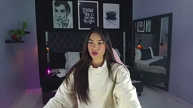 Snapshot of kitty_collins_ chatting on October 2025 11:54:01 AM kitty collins online show from October 2025 11:54:01 AM