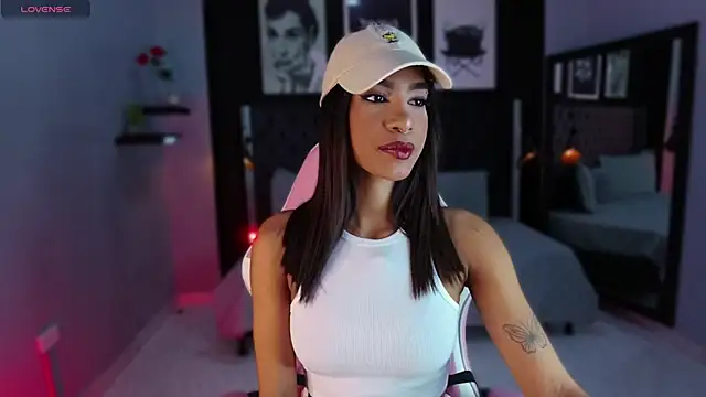 kitty collins  online show from January 2026 11:48:01 AM