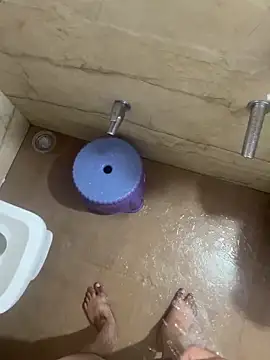 saumon3022 online show from October 2025 06:08:01 AM