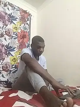 Snapshot of TmanZim2025 chatting on September 2025 04:08:02 PM TmanZim2025 online show from September 2025 04:08:02 PM