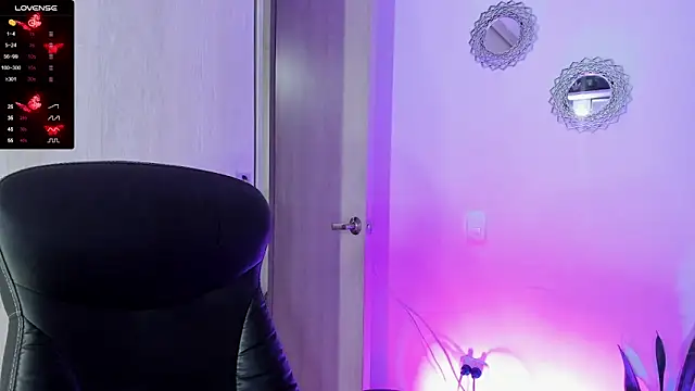 bella thorne3 online show from November 2025 11:05:01 PM