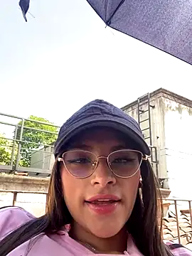 Snapshot of Hannacooper3 chatting on November 2025 03:12:01 PM Hannacooper3 online show from November 2025 03:12:01 PM