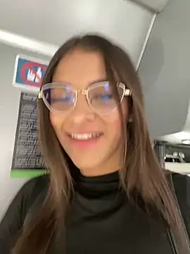 Snapshot of Hannacooper3 chatting on November 2025 06:29:02 PM Hannacooper3 online show from November 2025 06:29:02 PM