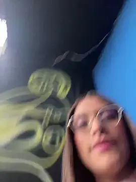 Snapshot of Hannacooper3 chatting on December 2025 10:30:02 PM Hannacooper3 online show from December 2025 10:30:02 PM