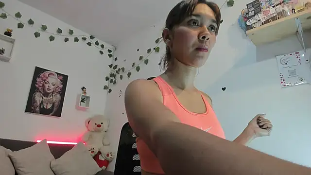 anastasia tuya online show from February 2026 01:35:02 AM