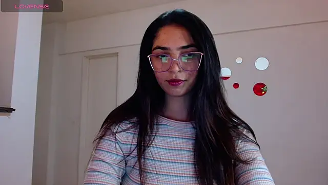 Ariagal online show from November 2025 10:29:02 PM