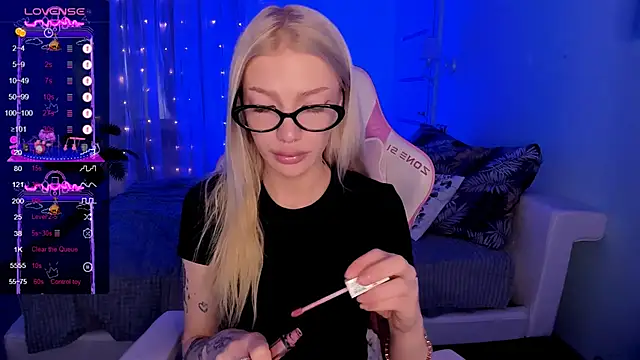 AnyaTaylor  online show from March 2026 02:22:01 AM