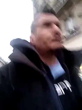 Snapshot of twitshe chatting on November 2025 07:11:02 AM twitshe online show from November 2025 07:11:02 AM