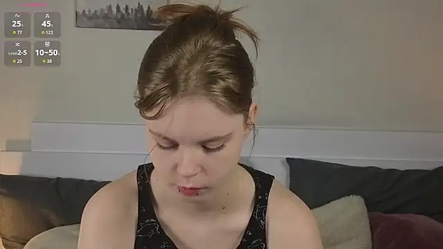 JulietteRain online show from May 2026 06:14:02 PM