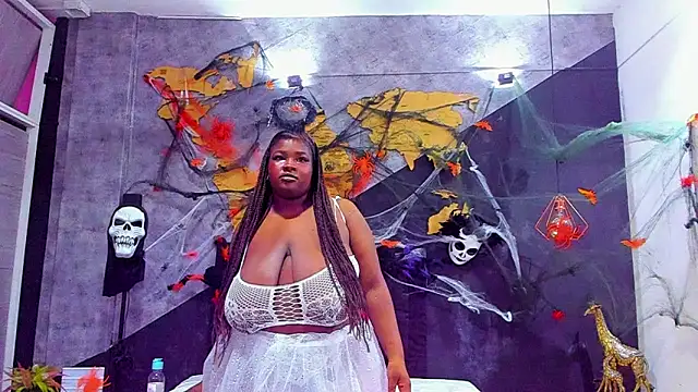 Maiam  Rossi online show from October 2025 01:12:01 PM