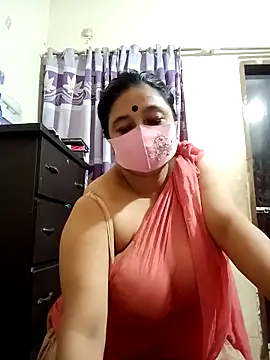 Snapshot of jenyfer709 chatting on October 2025 10:21:02 PM jenyfer709 online show from October 2025 10:21:02 PM