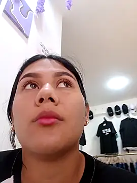 Snapshot of burbuja02 chatting on September 2025 02:22:02 PM burbuja02 online show from September 2025 02:22:02 PM