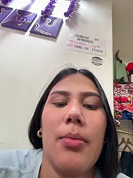 burbuja02 online show from April 2026 02:22:01 PM