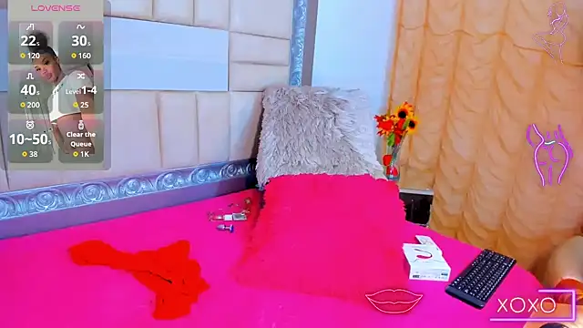 Snapshot of EbonyWildYou chatting on September 2025 01:54:01 AM EbonyWildYou online show from September 2025 01:54:01 AM