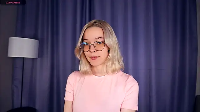 EdaKirkIin online show from November 2025 05:31:02 AM