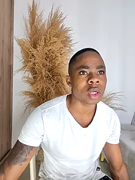 liambolt online show from October 2025 03:07:02 AM