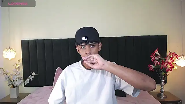 jhos padill online show from October 2025 01:33:02 PM