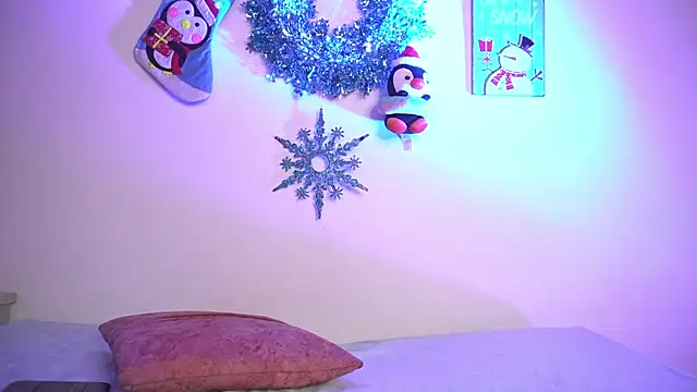 Snapshot of valentina_king18 chatting on December 2025 03:13:01 AM valentina king18 online show from December 2025 03:13:01 AM