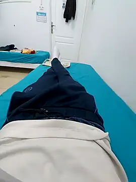 Snapshot of RaoufDz17cm chatting on October 2025 09:59:02 PM RaoufDz17cm online show from October 2025 09:59:02 PM