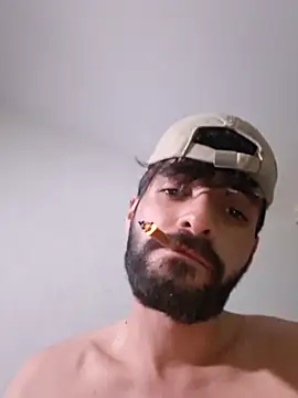 young swisscouple online show from April 2026 04:26:02 PM