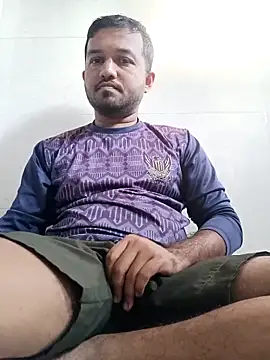 Snapshot of VJ17 chatting on November 2025 11:05:02 AM VJ17 online show from November 2025 11:05:02 AM