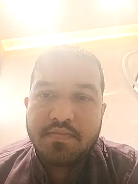 Snapshot of VJ17 chatting on December 2025 06:10:01 AM VJ17 online show from December 2025 06:10:01 AM