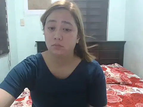 Hello Kiffy69 online show from March 2026 01:33:01 PM