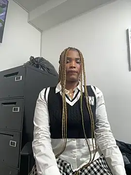 ArianaBeake online show from September 2025 05:02:02 PM