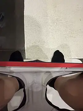 Snapshot of myPriority01 chatting on September 2025 06:35:02 PM myPriority01 online show from September 2025 06:35:02 PM