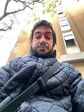 piacentino69 online show from October 2025 06:48:01 AM