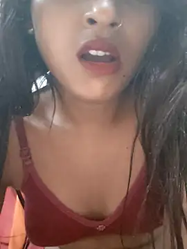 Tara2007 online show from November 2025 07:14:01 PM