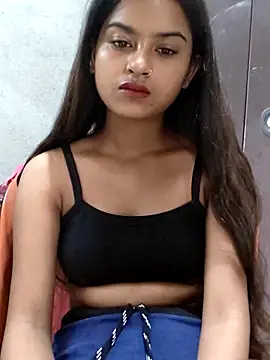 Tara2007 online show from November 2025 06:45:02 AM