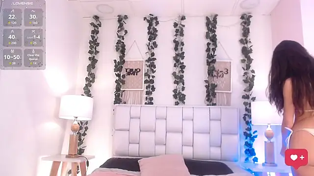 Coralgh  online show from September 2025 12:27:02 PM