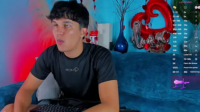 Leo Savage  online show from February 2026 04:16:02 AM