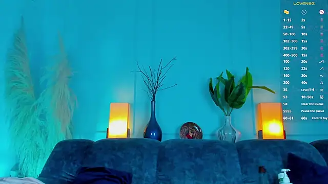 Leo Savage  online show from February 2026 03:26:02 AM