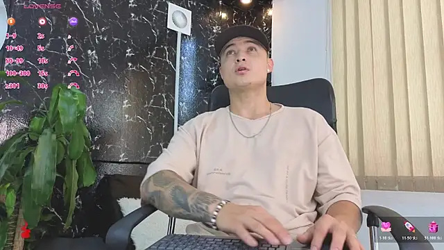 Alexander ferre online show from April 2026 01:25:02 PM