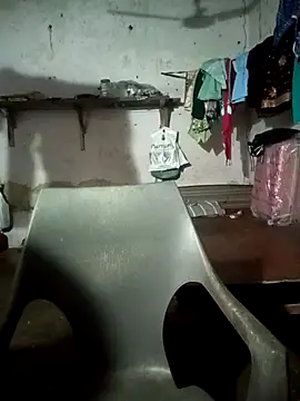 Snapshot of SEXY-MAHI4 chatting on October 2025 06:09:01 PM SEXY-MAHI4 online show from October 2025 06:09:01 PM