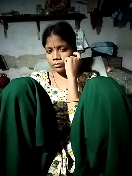 Snapshot of SEXY-MAHI4 chatting on November 2025 01:10:01 PM SEXY-MAHI4 online show from November 2025 01:10:01 PM