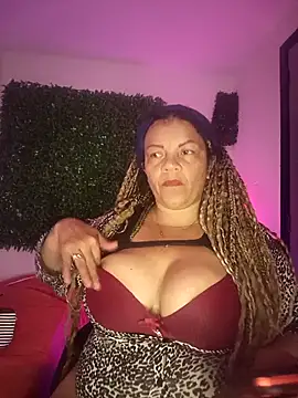 Snapshot of Eva_Luxei chatting on November 2025 01:29:01 AM Eva Luxei online show from November 2025 01:29:01 AM